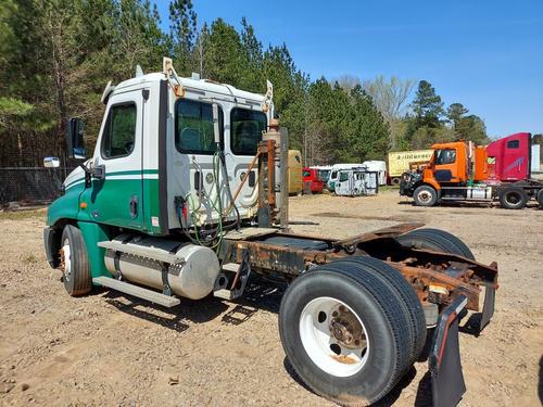 FREIGHTLINER CASCADIA 125