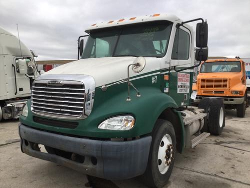 FREIGHTLINER COLUMBIA 112