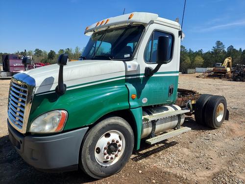 FREIGHTLINER CASCADIA 125