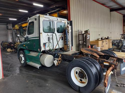 FREIGHTLINER CASCADIA 125