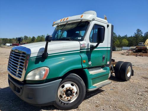FREIGHTLINER CASCADIA 125