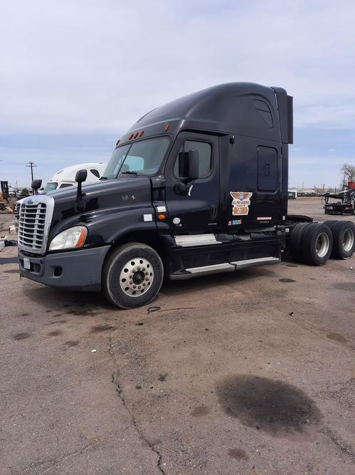 FREIGHTLINER CASCADIA 125