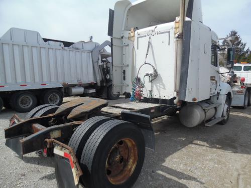 FREIGHTLINER COLUMBIA 120