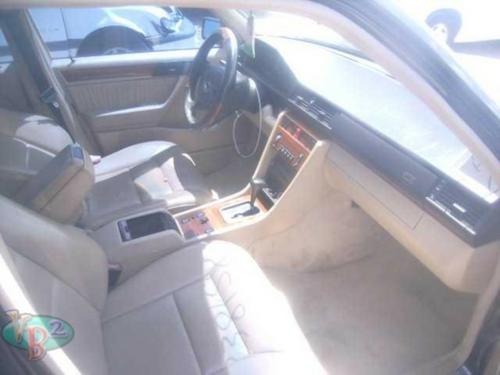 MERCEDES-BENZ MERCEDES E-CLASS