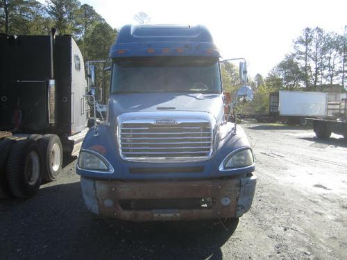 FREIGHTLINER COLUMBIA 120