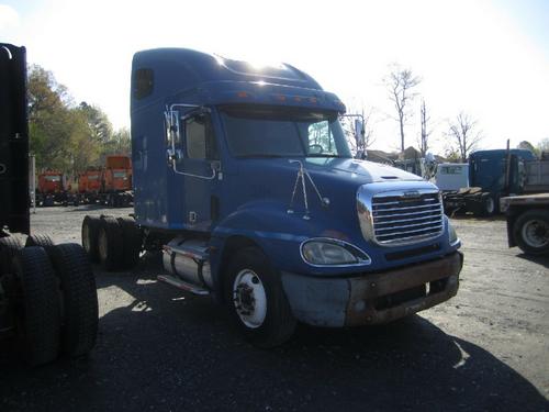 FREIGHTLINER COLUMBIA 120