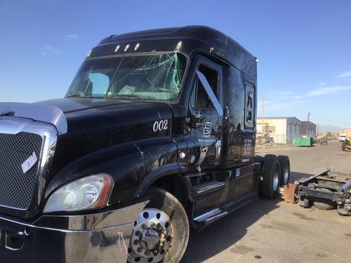 FREIGHTLINER CASCADIA 125