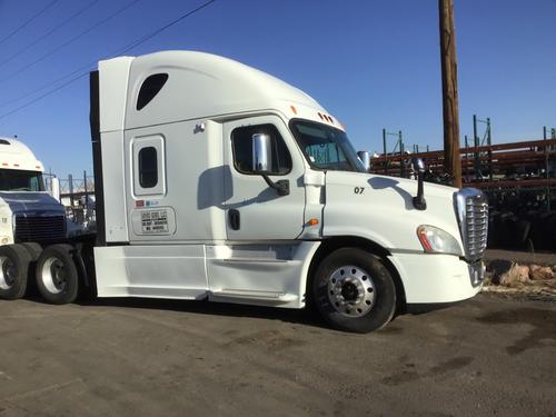 FREIGHTLINER CASCADIA 125