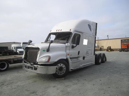 FREIGHTLINER CASCADIA 125