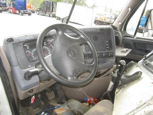 FREIGHTLINER CASCADIA 125