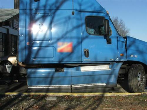 FREIGHTLINER CASCADIA