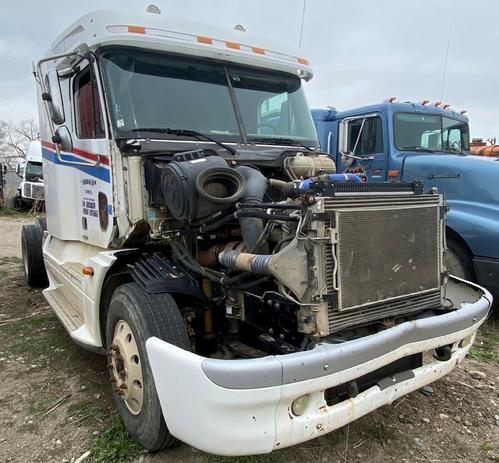 FREIGHTLINER COLUMBIA 120