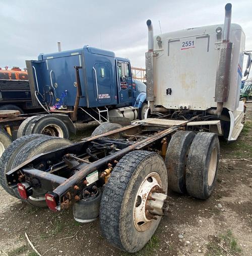 FREIGHTLINER COLUMBIA 120