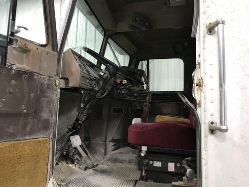Freightliner FLC120
