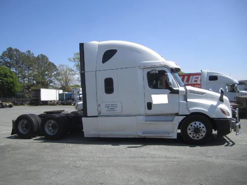 FREIGHTLINER CASCADIA 126