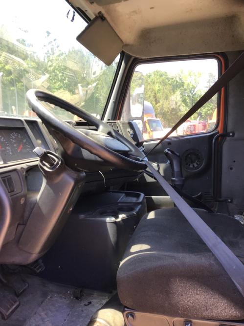 VOLVO VNM