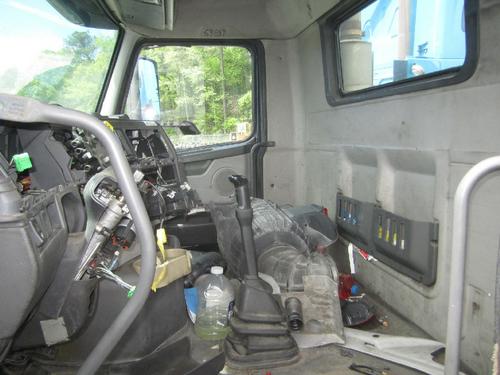 VOLVO VNM