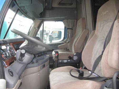 FREIGHTLINER CASCADIA 125