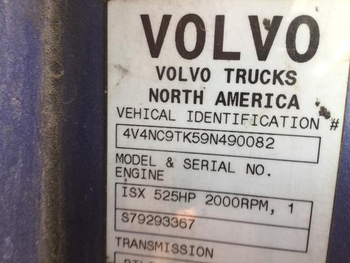 VOLVO VNL