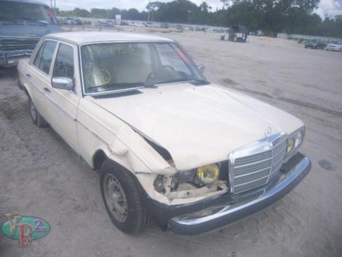 MERCEDES-BENZ MERCEDES 240D