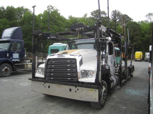 FREIGHTLINER 114SD