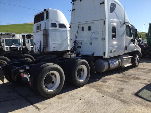 FREIGHTLINER CASCADIA 113