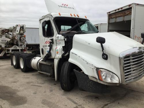 FREIGHTLINER CASCADIA 125