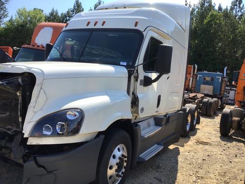 FREIGHTLINER CASCADIA 125