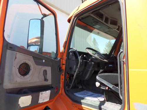 VOLVO VNM