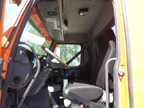 VOLVO VNM