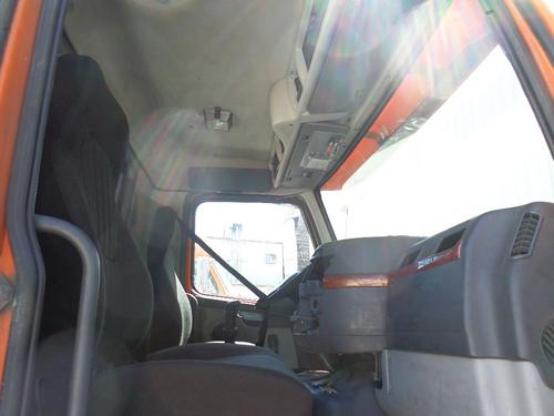 VOLVO VNM