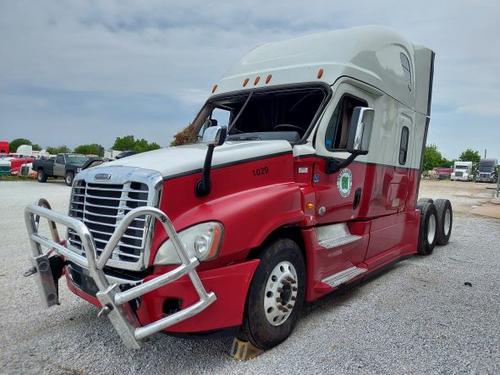 FREIGHTLINER CASCADIA 125