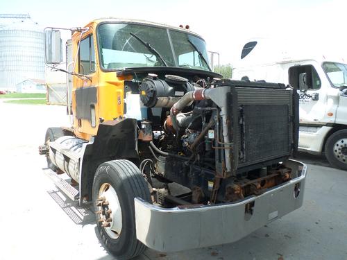 MACK CH612