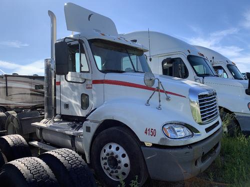 FREIGHTLINER COLUMBIA 120