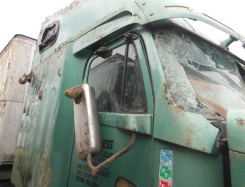 FREIGHTLINER CENTURY 120