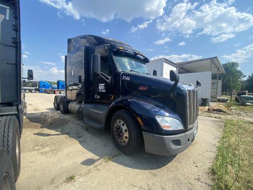 PETERBILT 579