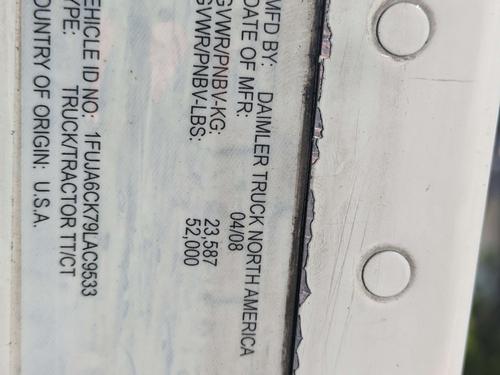 FREIGHTLINER COLUMBIA 120