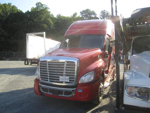 FREIGHTLINER CASCADIA 125