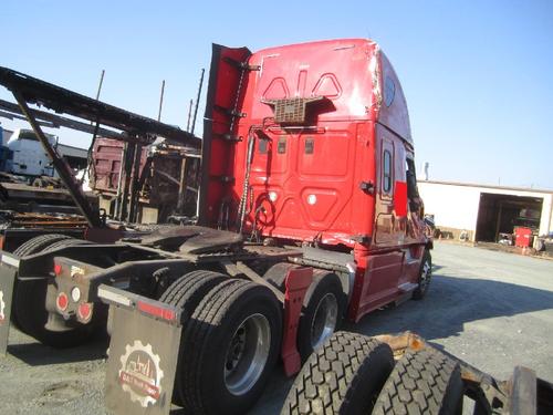 FREIGHTLINER CASCADIA 125