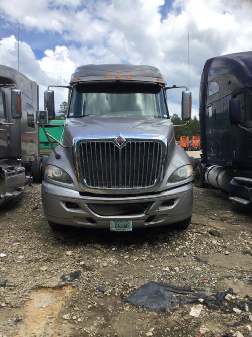 INTERNATIONAL PROSTAR 122