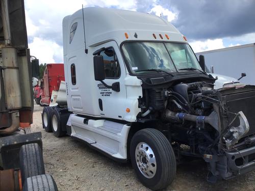 FREIGHTLINER CASCADIA 125