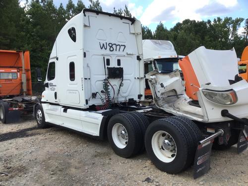 FREIGHTLINER CASCADIA 125