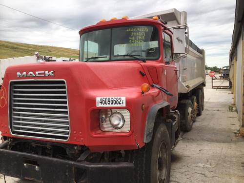 MACK DM690