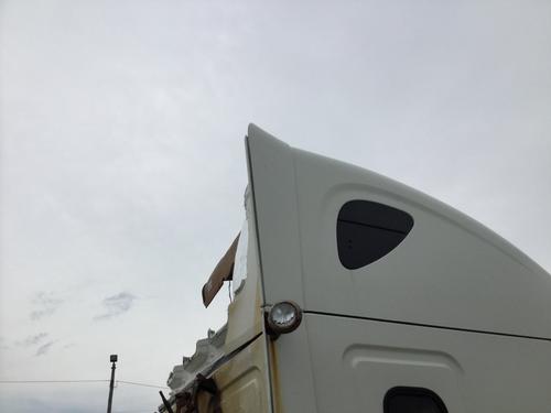 FREIGHTLINER CASCADIA 125