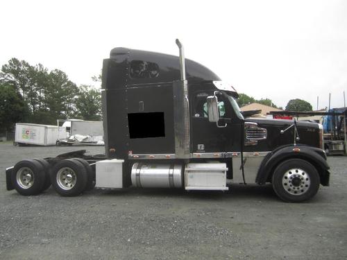 FREIGHTLINER CORONADO