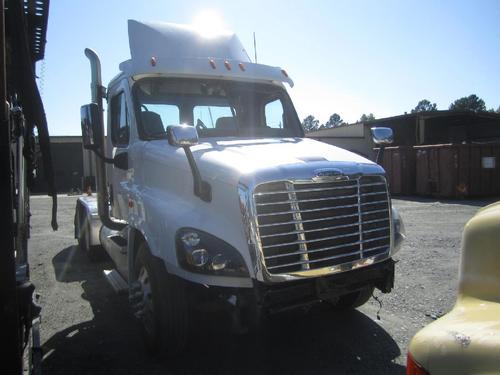 FREIGHTLINER CASCADIA 125