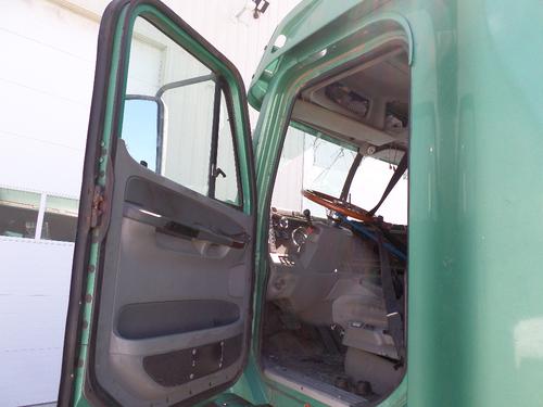 FREIGHTLINER CENTURY 120