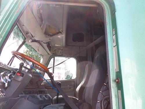 FREIGHTLINER CENTURY 120