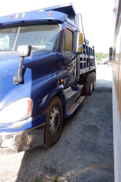 FREIGHTLINER CASCADIA 125