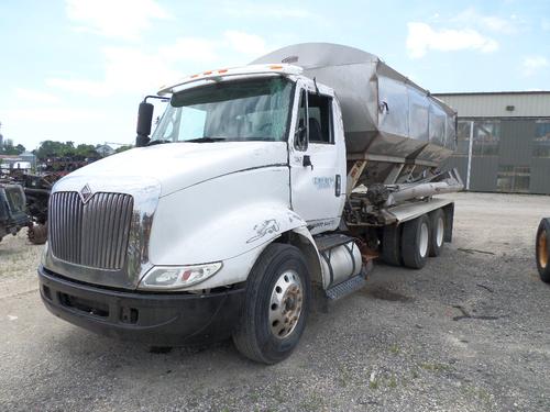 INTERNATIONAL 8600
